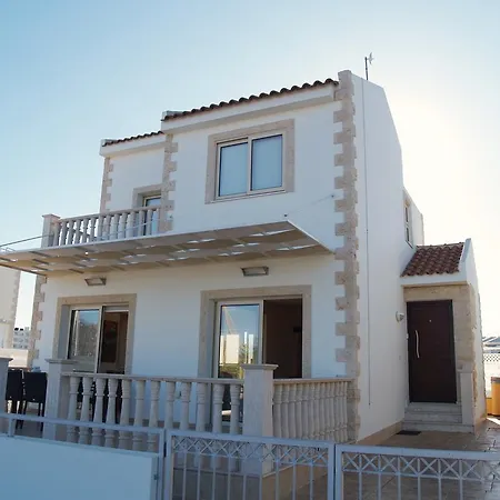 Villa Ithaca *