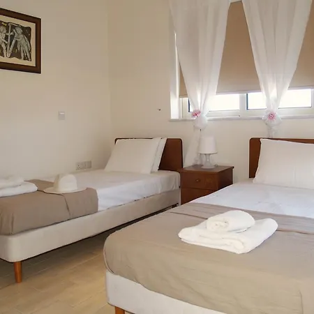 Ithaca Villa