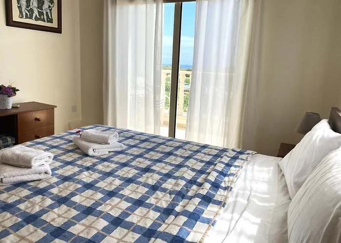 Ithaca بروتاراس