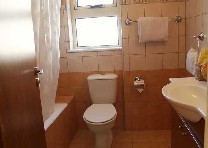 Ithaca بروتاراس